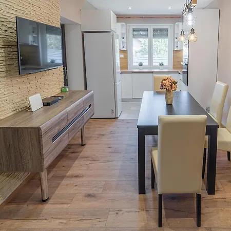 Idevar-lak Appartement *