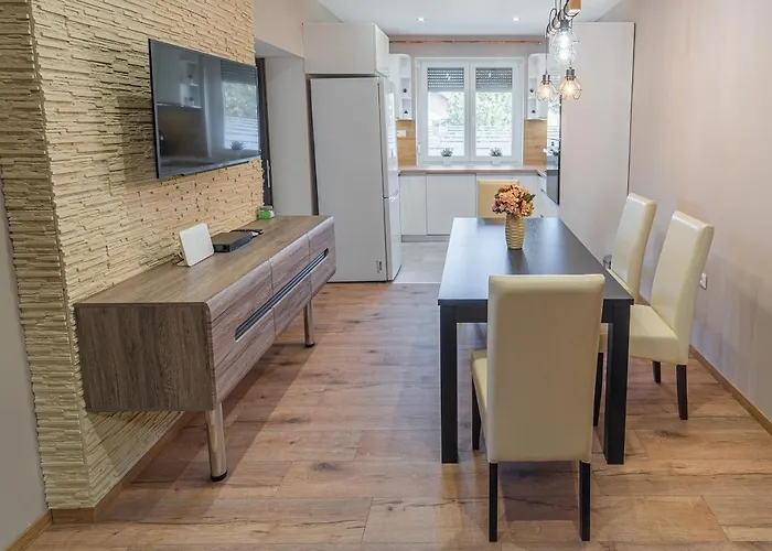 Idevar-lak Apartment *